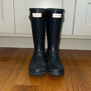 HUNTER Youth Navy Wellies - size 3 big kids